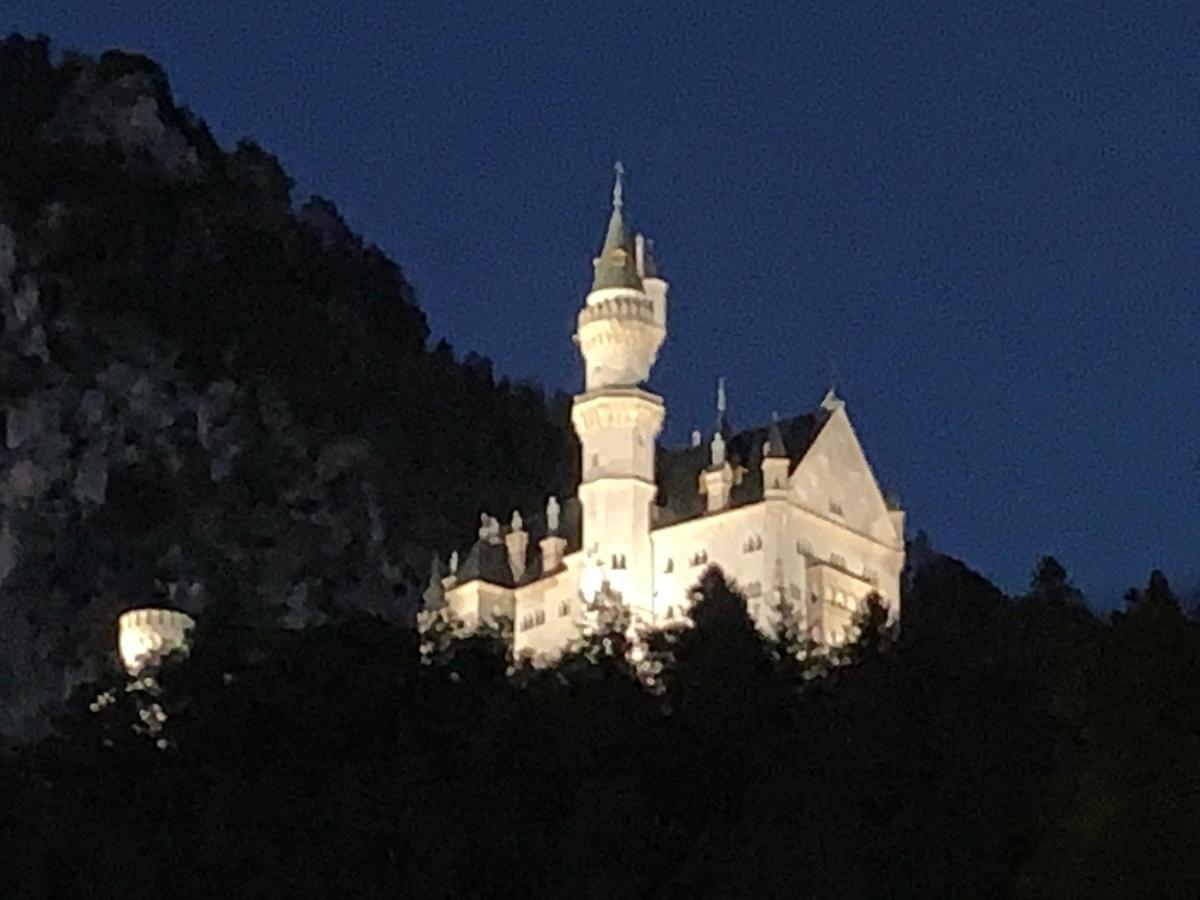 Hotel Fischer Am See ฟุสเซ่น ภายนอก รูปภาพ