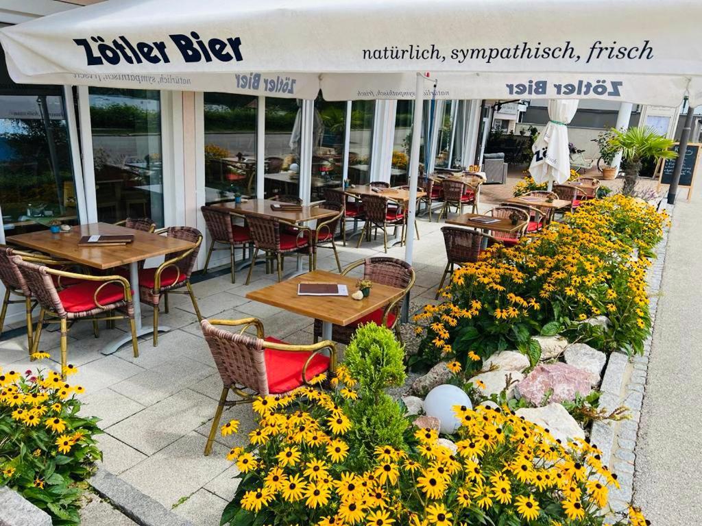 Hotel Fischer Am See ฟุสเซ่น ภายนอก รูปภาพ